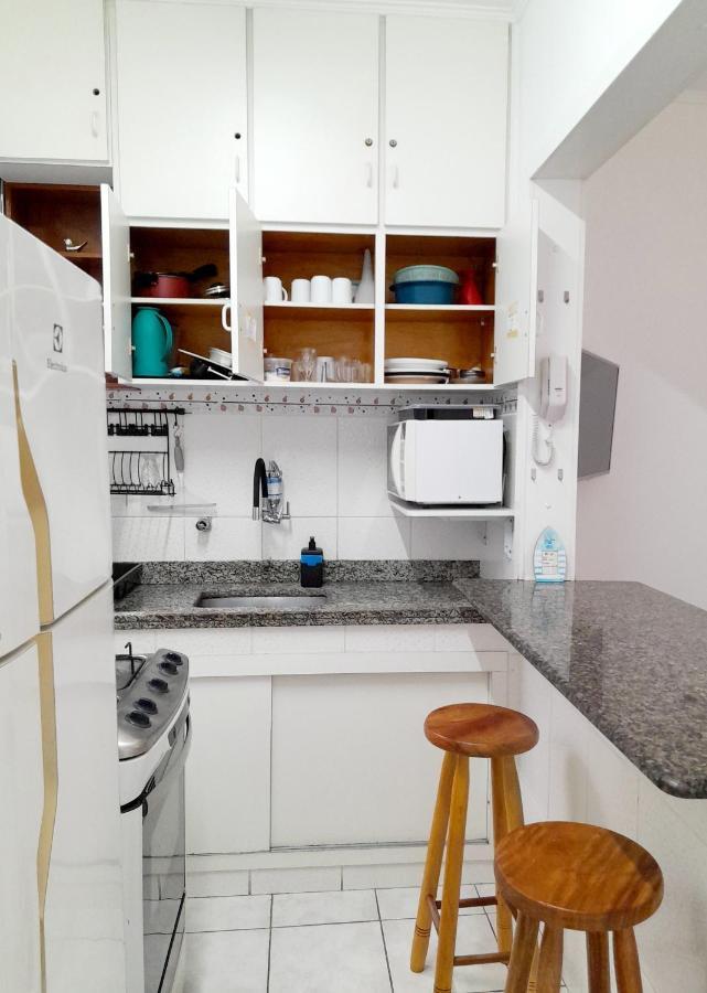 Apartamento Bem Localizado. Apartment Прая Гранде Екстериор снимка